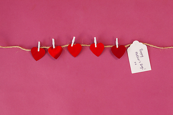 포토 JPG 해외이미지 무료이미지 전통 라이프스타일 계절 종교 밧줄 텍스트 통신 휴가 아이디어 매달리기 건강 창조 사랑 이벤트 사람없음 장식 빨간색 꼬리표 축제 희망 도전 하트 축하 인사 신용카드 메시지 유혹 배열 스마트 기회 잔치 소원 돌봄 줄서기 카피스페이스 어머니의날 획기적 해외202007 해외202105 해외포토 모양 기념일 감정 줄 컬러 컨셉 모션 생활 금융 라벨 공백 예절 미국문화 파일형식 무료콘텐츠