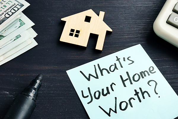 포토 JPG 해외이미지 무료이미지 돈 부동산 주택 근접촬영 사람없음 펜 계산기 재산 투자 해외202007 해외202105 해외포토 뷰포인트 비즈니스 문구용품 건물 금융 필기구 장비 파일형식