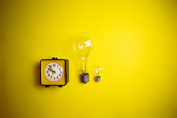 포토 JPG 해외이미지 무료이미지 벽 시계 컨셉 비즈니스 아침 사람없음 초록색 자명종 수확 골동품 종 흰색 시간 클래식 손목시계 오브젝트 복고 공포 타이머 고립 마감 분 옛날 초시계 해외202007 해외202105 해외포토 주간 컬러 농업 장신구 알람 파일형식