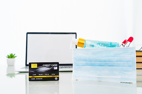 포토 JPG 해외이미지 마스크 사람없음 파란색 노트북 쇼핑 사무실 신용카드 예방 소독제 코로나바이러스 손소독제 해외202007 델타변이바이러스 해외포토 컬러 비즈니스 금융 전자제품 바이러스 파일형식