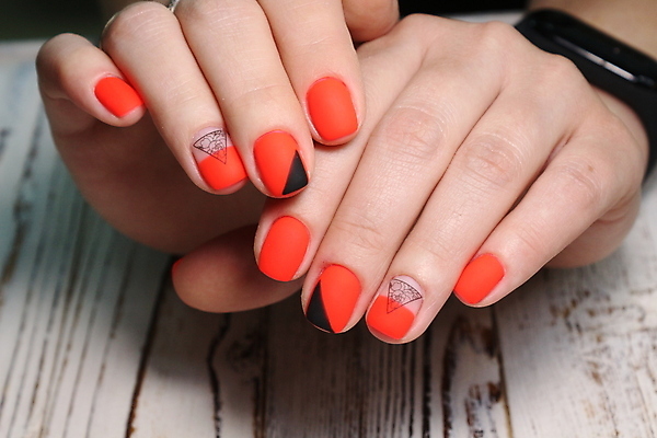 포토 JPG 해외이미지 손 손가락 근접촬영 신체부위 손톱관리 네일아트 손톱 해외202007 해외포토 뷰포인트 사람 뷰티 파일형식