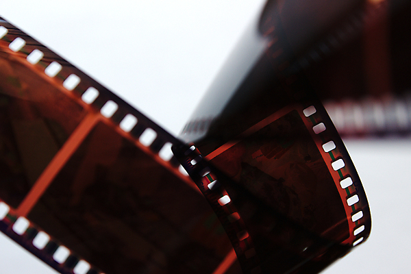 포토 JPG 해외이미지 무료이미지 디자인 산업 조각 백그라운드 추상 프레임 미술 사람없음 가로 세트 갈색 쌓기 카메라 검은색 사진촬영 수확 골동품 흰색 미끄럼틀 영화관 필름 영화 그림 질감 복고 롤 테이프 아날로그 영사기 고립 구식 그런지 부정적 옛날 국경 해외202007 해외202105 해외포토 감정 컬러 무늬 농업 모션 문화예술 문구용품 전자제품 촬영 놀이기구 극장 파일형식 무료콘텐츠