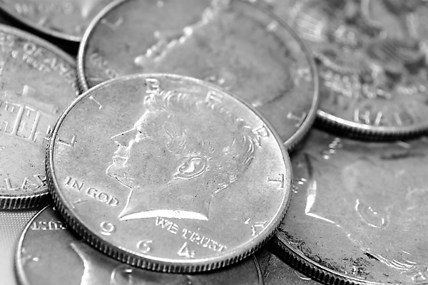 포토 JPG 해외이미지 돈 비즈니스 성공 사람없음 금융 경제 빛 달러 동전 미국 절약 시장 재산 은색 상업 월급 구역 수입 예산 옛날 해외202007 해외포토 컬러 컨셉 북아메리카 파일형식