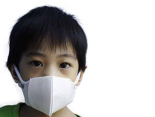 포토 JPG 해외이미지 학생 교육 남자 아들 어린이 건강 마스크 한명 안전 사람 소년 고통 오염 바이러스 질병 위험 사회이슈 심각 위생관리 인플루엔자 전염병 남자한명만 카피스페이스 코로나바이러스 포스트코로나 해외202007 델타변이바이러스 해외포토 1 감정 컨셉 의학 가족 관리 공백 남자만 파일형식
