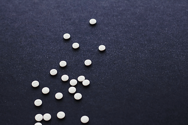 포토 JPG 해외이미지 사람없음 알약 약 건강관리 해외202007 해외포토 의학 건강 관리 파일형식