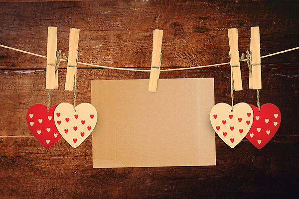 포토 JPG 해외이미지 밧줄 발렌타인데이 집게 사랑 사람없음 장식 갈색 하트 해외202007 해외포토 모양 감정 줄 컬러 데이이벤트 파일형식