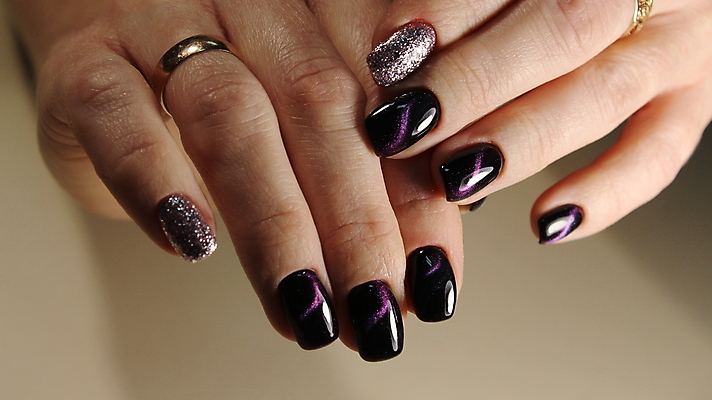 포토 JPG 해외이미지 손 여자 사람 근접촬영 신체부위 손톱관리 네일아트 손톱 해외202007 해외포토 뷰포인트 뷰티 파일형식