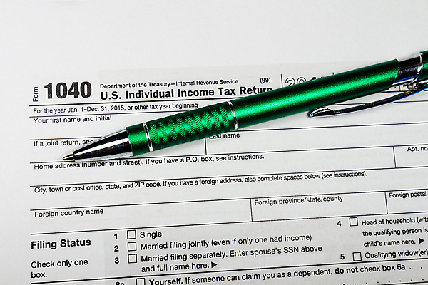 포토 JPG 해외이미지 돈 비즈니스 사람없음 금융 달러 미국 계산기 흰색 계산 회계 세금 정부 과세 해외202007 해외포토 컬러 북아메리카 문구용품 경제 장비 재산 파일형식