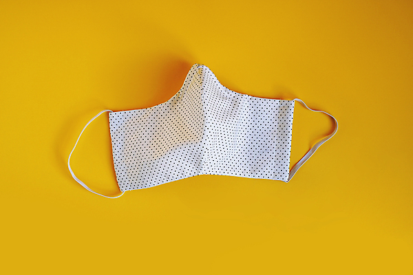 포토 JPG 해외이미지 백그라운드 건강 마스크 안전 사람없음 바이러스 질병 오브젝트 예방 전염 노란배경 위생관리 인플루엔자 전염병 카피스페이스 코로나바이러스 포스트코로나 해외202007 델타변이바이러스 해외포토 의학 관리 노란색 공백 사회이슈 감염 파일형식