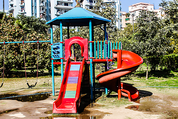 포토 JPG 해외이미지 나무 공원 행복 어린이 모래 스포츠 백그라운드 벤치 일러스트 학교 놀이 하늘 풍경 사람없음 야외 빨간색 초록색 여름 파란색 세트 컬러풀 장난감 운동 노란색 계단 정원 봄 유치원 장비 게임 도시 미끄럼틀 놀이터 그네 지역 고립 땅바닥 해외202007 해외포토 식물 계절 공공시설 교육 감정 컬러 의자 바닥 건강 사람 놀이기구 파일형식