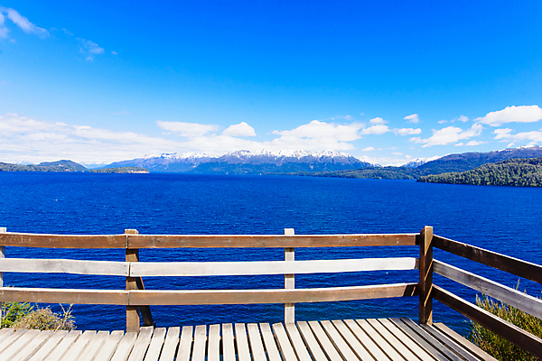 포토 JPG 해외이미지 나무 무료이미지 호수 여행 자연 산 건조 풍경 사람없음 야외 물 햇빛 아르헨티나 로스앤젤레스 해외202007 해외202105 해외포토 자연요소 식물 태양 미국 남아메리카 생태계 파일형식