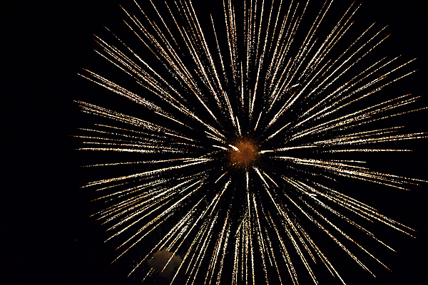 포토 JPG 해외이미지 기념일 행복 별 백그라운드 크리스마스 하늘 불 추상 휴가 불꽃 새로움 기념 폭죽 불꽃놀이 미술 사람 이벤트 사람없음 빛 컬러풀 파티 일본 검은색 축제 어둠 자유 축하 도시 황금 야간 저녁 폭발 연도 질감 보케 경례 광 독립 웅장함 해외202007 해외포토 자연요소 감정 아시아 컬러 컨셉 무늬 놀이 문화예술 인사 파일형식