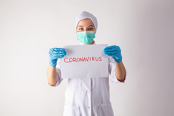 포토 JPG 해외이미지 장갑 컨셉 건강 주사기 경고 마스크 사람 간호사 의사 흰색 바이러스 질병 분석 주사약 백신 전염병 코로나바이러스 포스트코로나 해외202007 델타변이바이러스 해외포토 잡화 컬러 의학 의료기기 약 의료진 사회이슈 파일형식