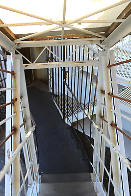 포토 JPG 해외이미지 무료이미지 길 사다리 사람없음 행운 철 새장 방법 철강 해외202007 해외202105 해외포토 컨셉 도구 케이지 파일형식 무료콘텐츠