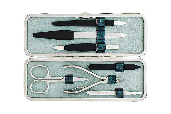 포토 JPG 해외이미지 무료이미지 직업 건강 사람없음 치료 세트 상점 금속 화장품 장비 흰색 도구 공구 못 손톱관리 손톱 광택 순서 고립 돌봄 위생관리 철강 해외202007 해외202105 해외포토 손 컬러 의학 모션 재질 관리 뷰티 네일아트 파일형식 무료콘텐츠