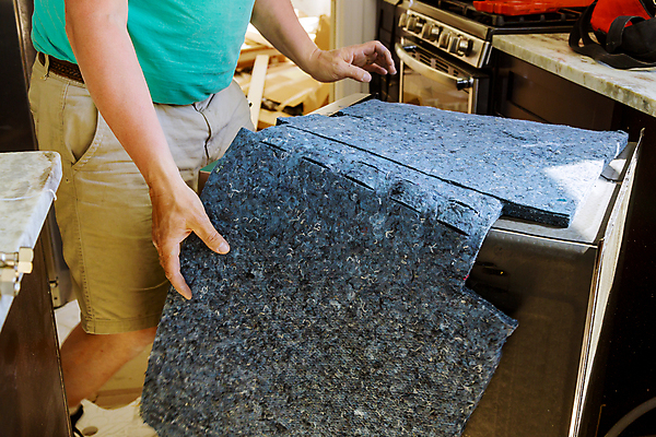 포토 JPG 해외이미지 백인 직업 남자 가사 가정 노동자 아파트 주택 실내 사람 사람없음 내부 금속 주방 기계 장비 도구 공구 업무 기술자 수리 연결 서비스 고정 정비공 유지 계약자 배관공 설치 업그레이드 재주꾼 해외202007 해외포토 서양인 재질 건물 작업 계약 파일형식