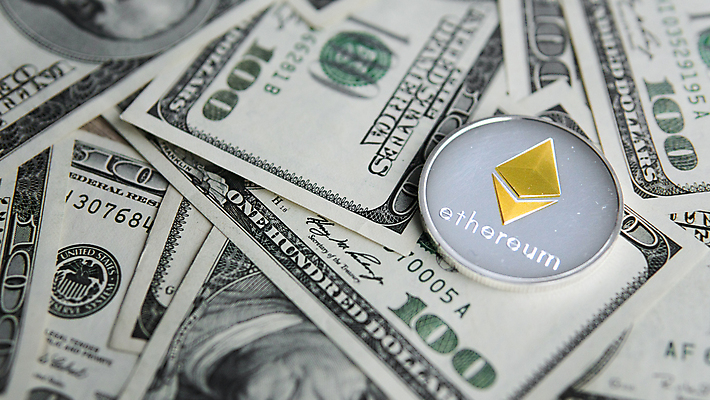 포토 JPG 해외이미지 종이 백그라운드 컨셉 지폐 돈 인터넷 비즈니스 추상 사람없음 금융 경제 컴퓨터 글로벌 달러 금속 디지털 동전 웹 네트워크 시장 황금 구매 강의 사이버 심볼 무역 투자 상업 전자 토막 전자상거래 가상 해외202007 해외포토 산업 무늬 재질 전자제품 쇼핑 재산 파일형식