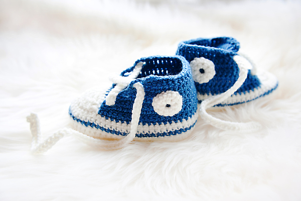 포토 JPG 해외이미지 무료이미지 옷 어린이 백그라운드 신발 선물 소년 사람없음 파란색 유행 임산부 흰색 아기 신생아 뜨개질 실 심볼 솜털 핸드메이드 해외202007 해외202105 해외포토 남자 컬러 사람 취미 임신 파일형식 무료콘텐츠