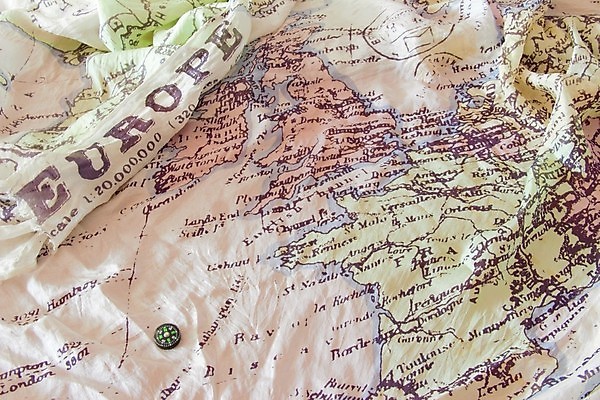 포토 JPG 해외이미지 배너 유럽 컨셉 지도 비즈니스 미래 출입구 영국 잉글랜드 사람없음 금융 경제 세계 회색 자유 유로 깃발 퍼즐 선택 위험 투표 충돌 심볼 런던 반대 잭 의심 독립 떠남 위기 유럽연합 정치 브렉시트 해외202007 해외포토 감정 나라 컬러 돈 모션 선거 파일형식