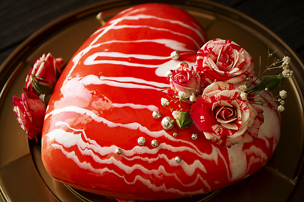 포토 JPG 해외이미지 모양 열매 음식 분홍색 조각 백그라운드 과일 딸기 휴가 디저트 주택 발렌타인데이 선물 사랑 요리 사람없음 목재 장식 빨간색 장미 갈색 과자 케이크 식당 초콜릿 얼음 거울 빵집 낭만 추위 흰색 하트 축하 신선 우아함 달콤 굽기 크림 충동구매 무스 페스츄리 맛있는 해외202007 해외포토 자연요소 나무 식물 꽃 감정 빵 컬러 컨셉 재료 데이이벤트 건물 쇼핑 상점 맛 구이 과소비 파일형식