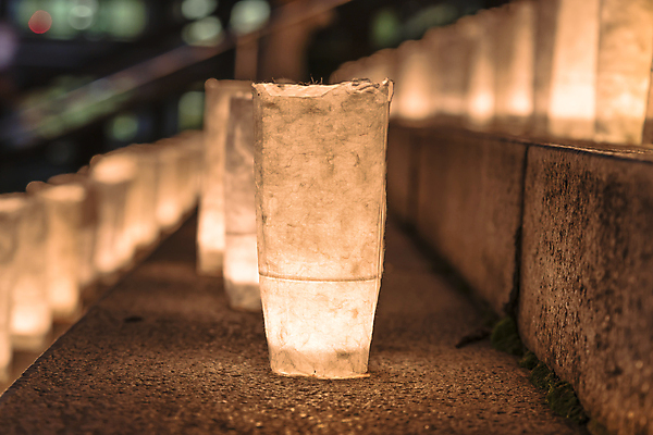 포토 JPG 해외이미지 종이 문화 불 함께함 이벤트 사람없음 야외 빛 파티 일본 희망 축하 사찰 뜨거움 행운 도쿄 야간 사인 개성 단계 빛망울 해외202007 해외포토 자연요소 감정 아시아 컨셉 종교건축 파일형식