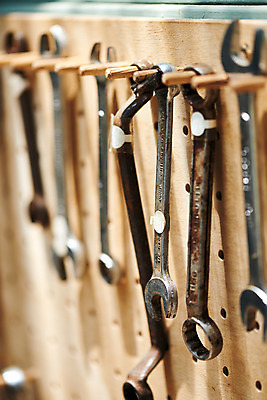 포토 JPG 실내 근접촬영 취미 사람없음 도구 공구 스패너 작업장 수리 오브젝트 감성 국내포토 산업 뷰포인트 컨셉 내부 파일형식