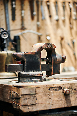 포토 JPG 실내 취미 사람없음 도구 공구 스패너 작업장 수리 오브젝트 부식 감성 국내포토 산업 컨셉 내부 파일형식