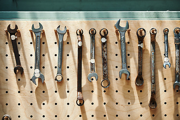 포토 JPG 실내 취미 사람없음 도구 공구 스패너 작업장 수리 오브젝트 부식 감성 국내포토 산업 컨셉 내부 파일형식