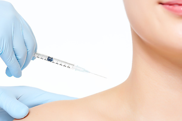 포토 JPG 스튜디오촬영 손 여자 장갑 의학 실내 관리 주사기 한명 근접촬영 20대 앞모습 신체부위 뷰티 한국인 수술 성형수술 어깨 흰배경 목 보톡스 시술 의료성형뷰티 필러 국내포토 1 잡화 뷰포인트 백그라운드 의료기기 사람 동양인 청년 내부 치료 흰색 파일형식