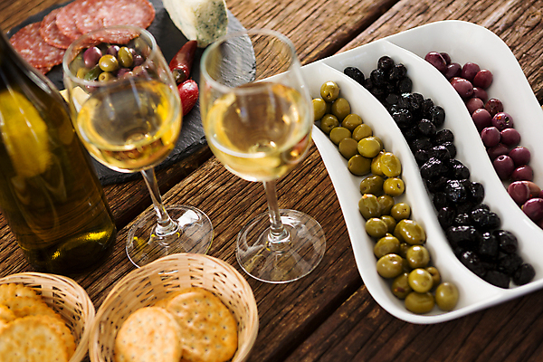 포토 JPG 해외이미지 음식 사람없음 와인 올리브 피클 올리브절임 해외202007 해외포토 열매 주류 절임 파일형식