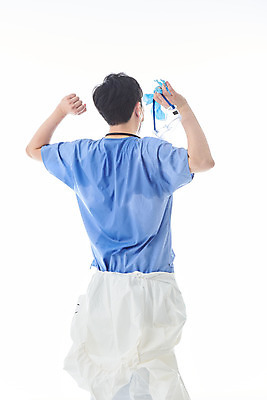 포토 JPG 스튜디오촬영 남자 청진기 휴식 실내 병원 마스크 한명 서기 누끼 상반신 뒷모습 치료 30대 한국인 간호사 의료진 의사 바이러스 사회이슈 흰배경 기지개 성인남자한명만 코로나바이러스 방역복 델타변이바이러스 국내포토 직업 1 옷 뷰포인트 백그라운드 컨셉 의학 의료기기 모션 사람 동양인 내부 장년 흰색 방역 남자한명만 성인남자만 파일형식