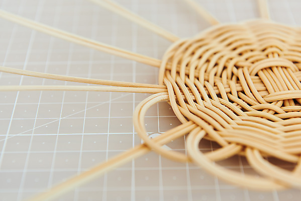 포토 JPG 스튜디오촬영 재료 실내 근접촬영 취미 사람없음 갈색 공예 DIY 원데이클래스 라탄공예 라탄환심 공예도구 국내포토 뷰포인트 컬러 내부 도구 클래스 파일형식