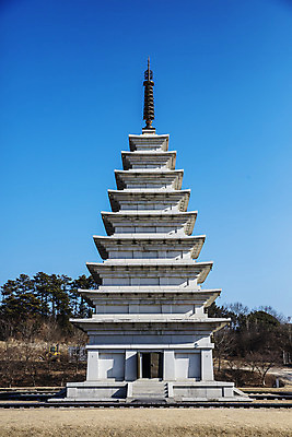 포토 JPG 주간 여행 한국 풍경 사람없음 야외 관광지 세계문화유산 석탑 전라북도 국보 국내여행 미륵사지석탑 익산 국내포토 자연요소 아시아 탑 문화재 전라도 파일형식