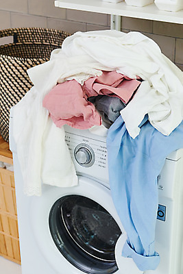 포토 JPG 스튜디오촬영 가사 주택 실내 사람없음 청결 욕실 위생 빨래 청소도구 청소 화장실 세탁기 대청소 빨랫감 국내포토 내부 건물 가전제품 도구 파일형식