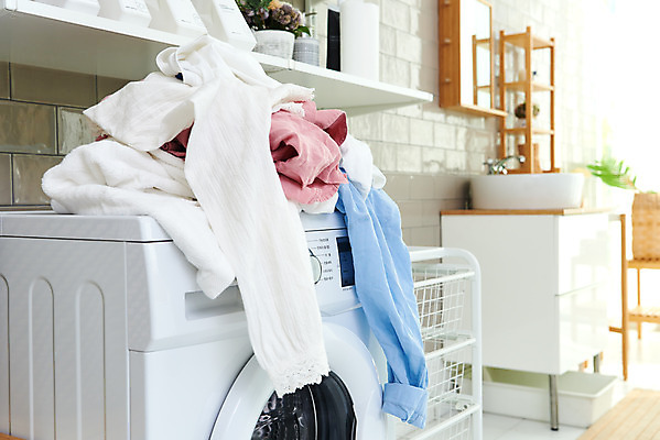 포토 JPG 스튜디오촬영 가사 주택 실내 사람없음 청결 욕실 위생 빨래 청소도구 청소 화장실 세탁기 대청소 빨랫감 국내포토 내부 건물 가전제품 도구 파일형식