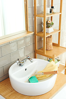 포토 JPG 스튜디오촬영 장갑 가사 주택 실내 사람없음 청결 욕실 위생 청소도구 청소 세면대 화장실 수세미 대청소 국내포토 잡화 내부 건물 도구 파일형식