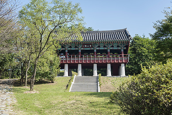 포토 JPG 주간 한국전통 여행 고건축 유적지 자연 풍경 사람없음 야외 관광지 문화재 가을 한국사 충청남도 논산 계백장군유적전승지 황산루 국내포토 자연요소 전통 건축물 계절 한국 역사 생태계 충청도 파일형식
