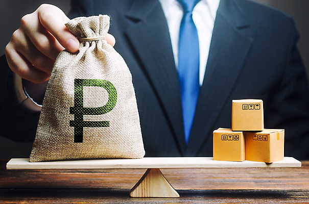 포토 JPG 해외이미지 남자 산업 컨셉 돈 가방 비즈니스 저울 사람없음 금융 경제 상자 거래 비즈니스맨 시장 제조 상품 위험 가격 다발 무역 투자 이익 수익 가치 소매 공평 빚 러시아인 분배 수입 자금 평등 해외202008 해외포토 서양인 잡화 사람 직장인 재산 파일형식