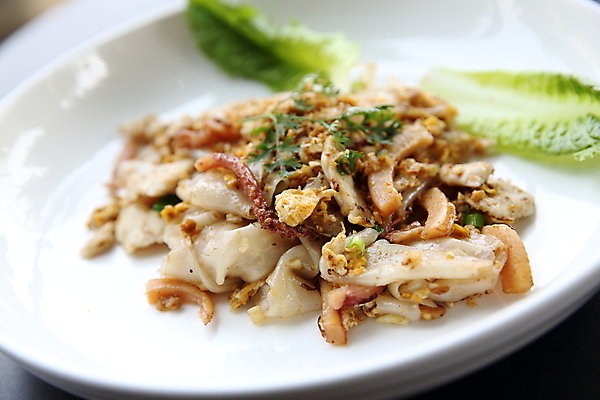 포토 JPG 해외이미지 태국 고추 육류 사람없음 계란 사진촬영 중국 견과류 국수 칼로리 캐슈넛 맛있는 해외202008 해외포토 아시아 음식 채소 식재료 알 촬영 면류 파일형식