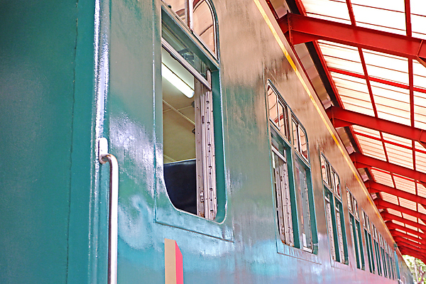 포토 JPG 해외이미지 여행 창문 교통시설 사람없음 야외 기차 수확 역사 클래식 전철 역 천장 복고 마차 옛날 해외202008 해외포토 육상교통 교통수단 교통 컨셉 농업 대중교통 시설 파일형식