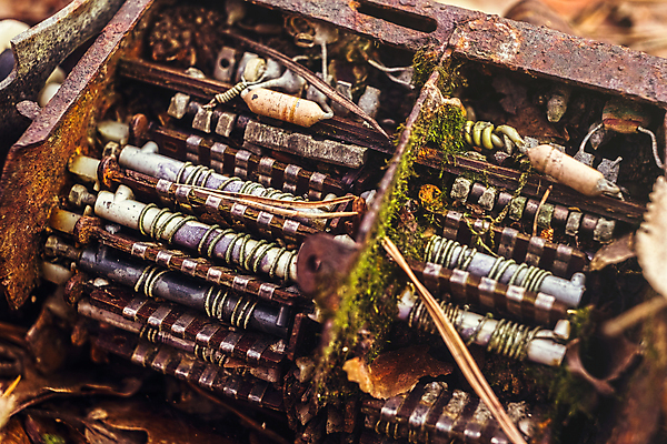 포토 JPG 해외이미지 버튼 열쇠 사람없음 전자제품 숫자 디지털 텔레비전 힘 인공위성 수확 가을 센터 변화 볼륨 손목시계 영화 라디오 복고 전자 방송 아날로그 멀리 스위치 스테레오 동영상 감싸기 관리자 그만 옛날 제어 채널 프로그램 해외202008 해외포토 문자 계절 시계 컨셉 농업 장신구 통신 모션 문화예술 소리 파일형식