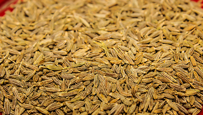 포토 JPG 해외이미지 음식 백그라운드 재료 건조 건강 요리 씨앗 동양인 사람없음 목재 갈색 쌓기 주방 숟가락 검은색 흰색 양념 조미료 그룹 맛 정상 낟알 인도인 허브 향신료 유기농 매움 알맹이 아로마 향료 향 흙더미 내추럴 고립 해외202008 해외포토 외국인 나무 식물 웰빙 컬러 컨셉 모션 수저 인종 흙 향기 냄새 향미료 파일형식 더미