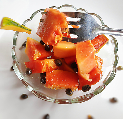 포토 JPG 해외이미지 접시 열매 음식 조각 백그라운드 포크 다이어트 오렌지 과일 자연 디저트 건강 씨앗 사람없음 빨간색 초록색 여름 노란색 식당 샐러드 흰색 신선 달콤 맛 자르기 오브젝트 유기농 날것 슬라이스 비타민 내추럴 숙성 이국적 채식주의자 맛있는 해외202008 해외포토 식물 식기 웰빙 계절 컬러 컨셉 모션 상점 생태계 채식 영양소 파일형식