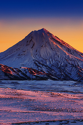 포토 JPG 해외이미지 계절 여행 겨울 자연 하늘 아침 날씨 산 풍경 사람없음 야외 관광지 컬러풀 노란색 일출 환경 맑음 화목 일몰 새벽 등산 황무지 클래식 언덕 생태계 화산 러시아 공상 산봉우리 스카이라인 산악지대 해외202008 눈덮임 해외포토 주간 자연요소 유럽 컬러 컨셉 노을 트래킹 봉우리 파일형식