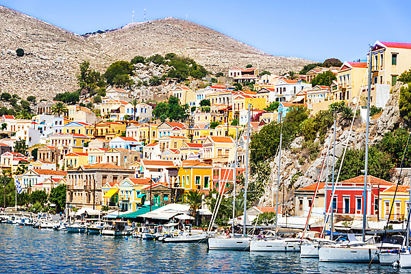 포토 JPG 해외이미지 주간 구름 유럽 바다 섬 여행 건축양식 하늘 휴가 주택 풍경 해변 사람없음 여름 컬러풀 항구 맑음 만 보트 지중해 그리스 포트 타운 그리스인 해외202008 해외포토 자연요소 서양인 계절 건축 나라 컬러 배_교통 교통시설 날씨 건물 도시 파일형식