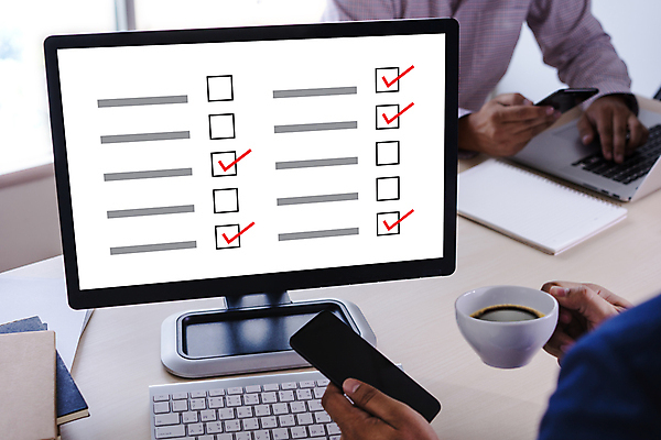 포토 JPG 해외이미지 손 컨셉 인터넷 비즈니스 통계 표시 모바일 사람없음 컴퓨터 디지털 웹 공연 기록 그물 결과 땅 투표 고객 서비스 만족 보고서 상업 전자 추천 순위 평가 온라인 의견 인터넷주소 리뷰 마케팅 설문지 필기체 해외202008 해외포토 문자 감정 이벤트 신체부위 전자제품 선거 파일형식