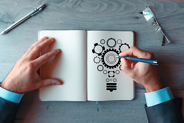 포토 JPG 해외이미지 직업 손 안경 백그라운드 컨셉 비즈니스 전구 탁자 성공 아이디어 관리 사람없음 목재 금융 사무실 쪽지 공책 성장 기록 업무 비즈니스맨 계획 정상 스케치 사인 진행 마케팅 해외202008 해외포토 나무 잡화 남자 가구 재료 문구용품 미술 신체부위 경제 작업 직장인 파일형식