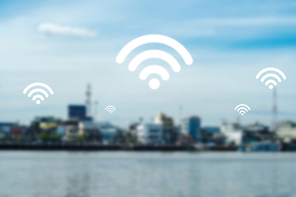 포토 JPG 해외이미지 아이콘 백그라운드 인터넷 일러스트 모바일 사람없음 노트북 컴퓨터 도시풍경 스크린 자료 웹 도시 네트워크 연결 무선전화기 심볼 사인 라디오 신호 와이파이 고립 해외202008 해외포토 풍경 전자제품 전화기 무선인터넷 파일형식