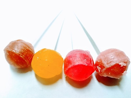 포토 JPG 해외이미지 모양 구름 아이콘 디자인 행복 음식 분홍색 백그라운드 크리스마스 패턴 오렌지 일러스트 휴가 디저트 나선형 막대사탕 사탕 사람없음 장식 빨간색 초록색 세트 컬러풀 파티 3D 과자 초콜릿 흰색 하트 대접 면 생일 막대기 달콤 맛 설탕 먹기 오브젝트 흰배경 고립 캐러멜 맛있는 해외202008 해외포토 자연요소 기념일 감정 컬러 컨셉 무늬 과일 모션 이벤트 디지털합성 파일형식