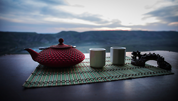 포토 JPG 해외이미지 식물 전통 라이프스타일 아시아 문화 음료 선 음식 백그라운드 잎 자연 탁자 건강 동양인 사람없음 야외 목재 장식 컵 초록색 세트 갈색 일본 검은색 중국 일몰 신선 뜨거움 사발 차 냄비 찻잔 찻주전자 허브 대나무 유기농 동쪽 내추럴 스타일 해외202008 해외포토 나무 식기 웰빙 나라 컬러 가구 재료 주전자 잔 인종 생활 노을 사기그릇 솥 방향 생태계 파일형식